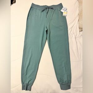 NWT Zella Gray Thunder All Day Live In Joggers 🏃🏽‍♀️